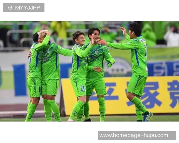 墨尔本骑士与班特列的精彩对决揭示了球队实力与战术的较量