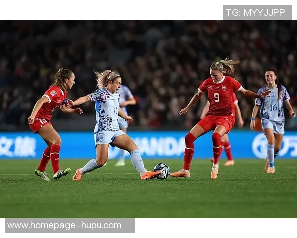 德国女足与西班牙激战正酣比分揭晓引发球迷热议 德国女足与西班牙激战正酣比分揭晓引发球迷热议